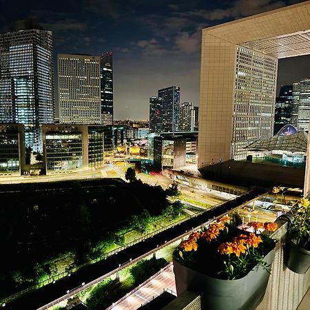 Luxury 2 Rooms Apartment With Balcony Puteaux Buitenkant foto