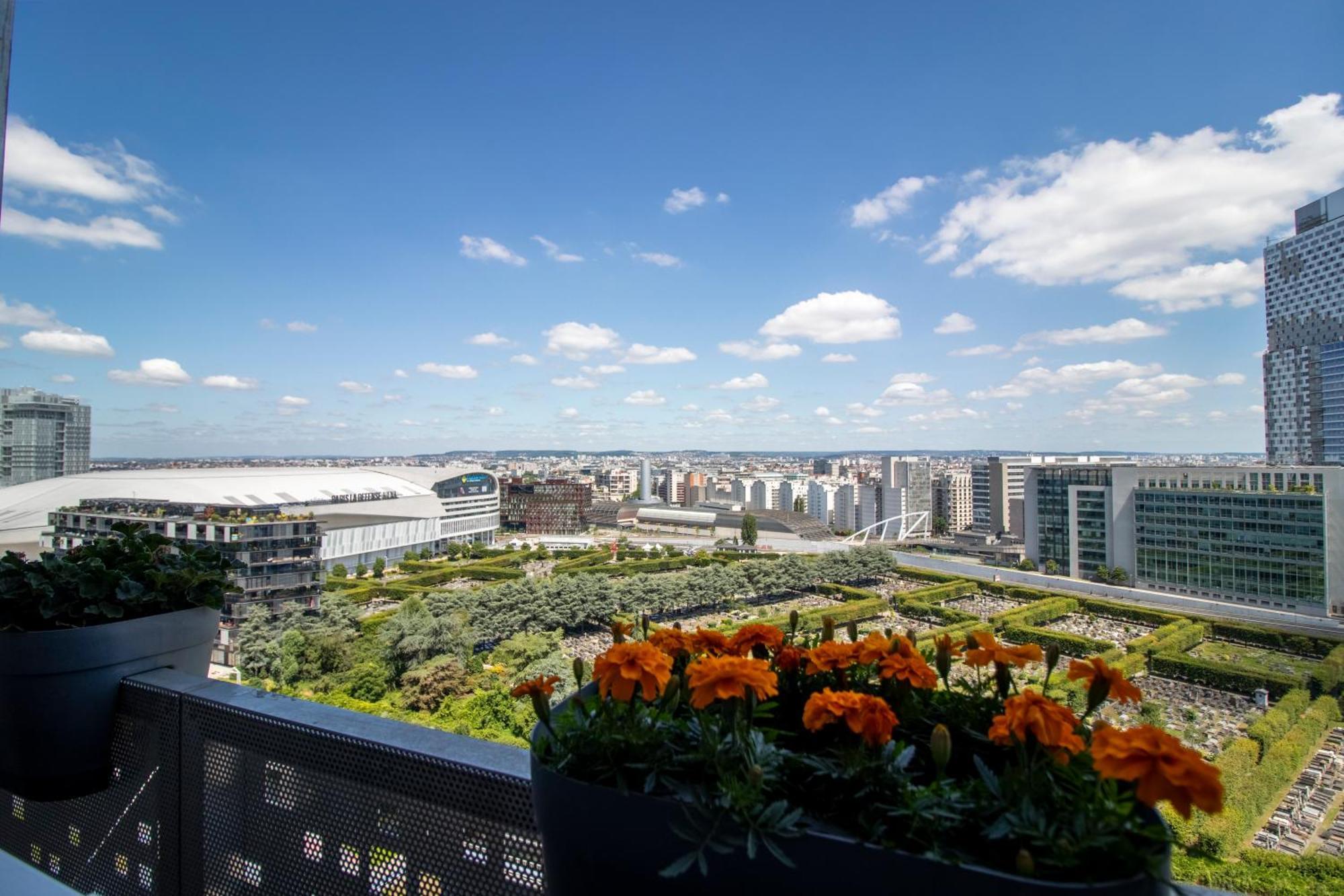 Luxury 2 Rooms Apartment With Balcony Puteaux Buitenkant foto